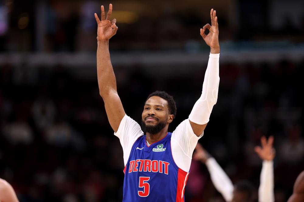 出线9队出 出线9队出